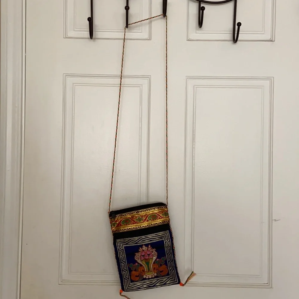 Small cross body satchel